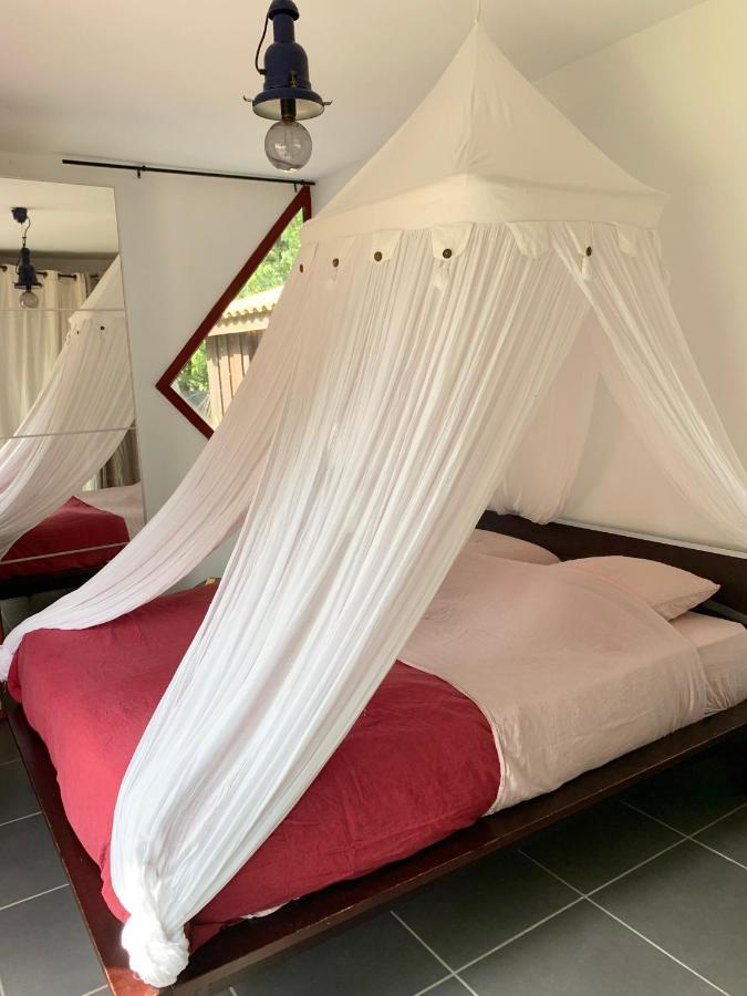Hacienda De La Canopee Avec Piscine Chauffee Au Sel 乌尔坦湖 外观 照片